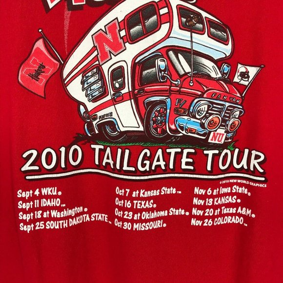 Nebraska Cornhuskers Mens Shirt XL Red NCAA Huskers Football 2010 Tailgate Tour - Picture 7 of 16